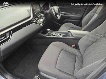 2021 Toyota C-HR - thumbnail 6