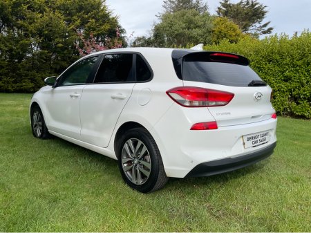 2017 Hyundai i30 - thumbnail 11