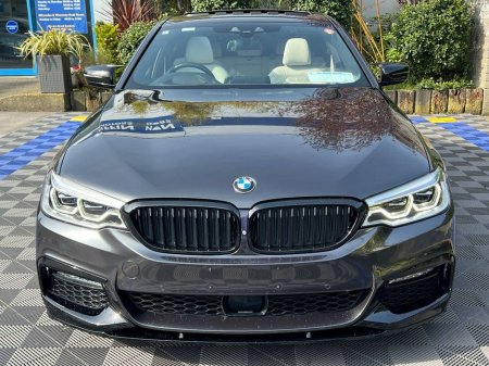 2017 BMW 5 Series - thumbnail 17