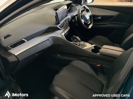 2023 Peugeot 3008 - thumbnail 12