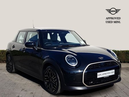 2025 MINI Hatch Exclusive Level 1 €39,995