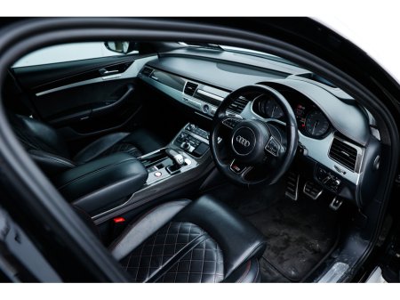 2016 Audi S8 - thumbnail 7