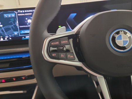 2026 BMW 3 Series 330e M Sport Saloon thumbnail