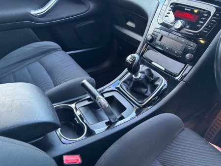 2013 Ford S-Max 2.0TDCI 140PS Titanium €6,950 thumbnail