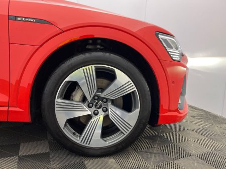 2022 Audi e-tron - thumbnail 8