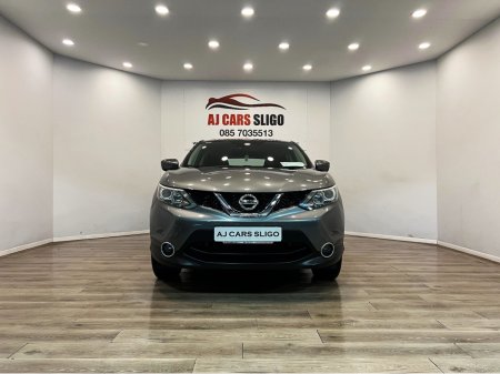 2017 Nissan Qashqai - view 3