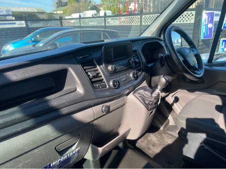 2021 Ford Transit - view 2