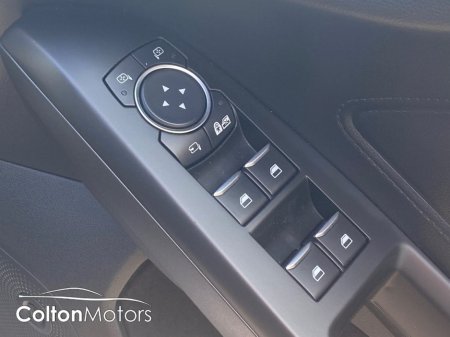 2021 Ford Focus - thumbnail 16