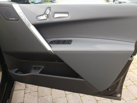 2026 BMW iX - thumbnail 21