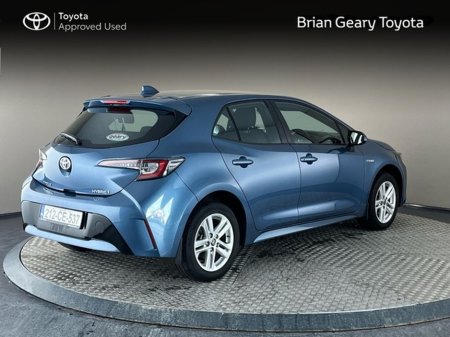 2021 Toyota Corolla HYBRID LUNA H/B 4DR AUTO A €23,950 thumbnail