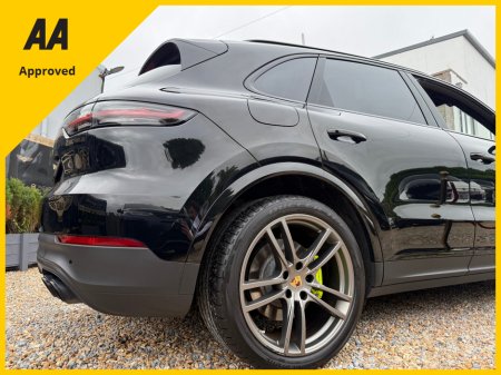 2023 Porsche Cayenne - thumbnail 45