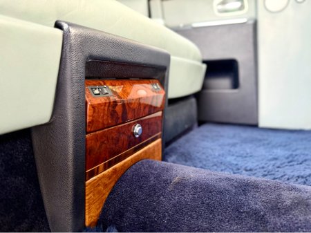 2004 Rolls-Royce Phantom AUTO thumbnail