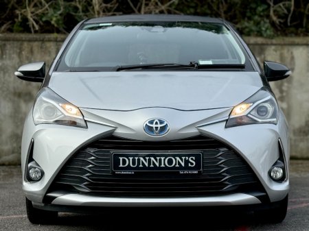 2020 Toyota Yaris - thumbnail 4