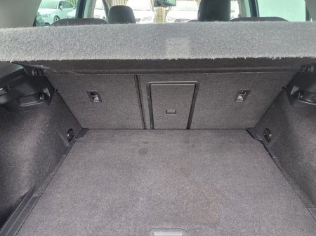 2014 Volkswagen Golf - thumbnail 13