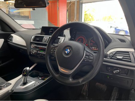 2017 BMW 1 Series - thumbnail 8