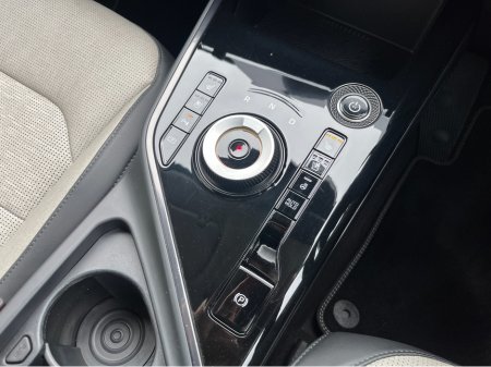 2023 Kia Niro - thumbnail 17