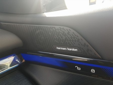 2026 BMW 5 Series - thumbnail 22