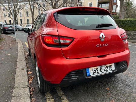 2015 Renault Clio IV DYNAMIQUE 1.2 PET 7 4DR PETROL €6,995 thumbnail