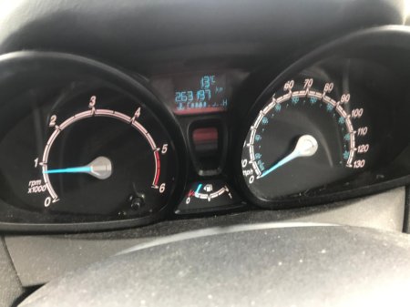 2017 Ford Fiesta - thumbnail 7