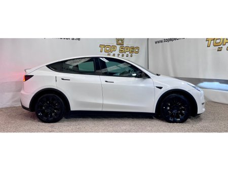 2022 Tesla Model Y 2022 Tesla Model Y Long Range Dual Motor €31,700