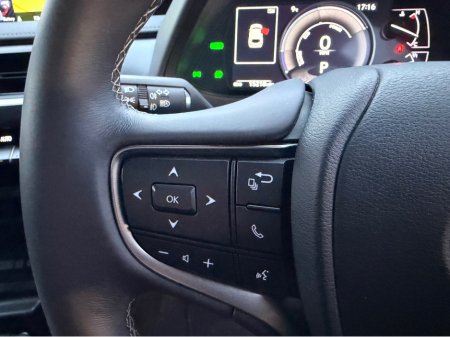 2021 Lexus UX 250 H UX250h - Premium Leather - Low mileage €29,950 thumbnail