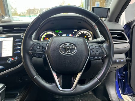 2021 Toyota Camry €28950! 2021 TOYOTA CAMRY G LEATHER PACKAGE 2.5 AUTOMATIC / CRUISE CONTROL / REVERSE CAMERA / ELECTRIC HEATED SEATS €28,950 thumbnail