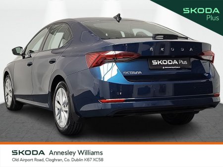 2021 Skoda Octavia - thumbnail 15