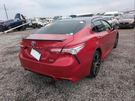 2018 Toyota Camry 182 WS Leather Package €22,950 thumbnail