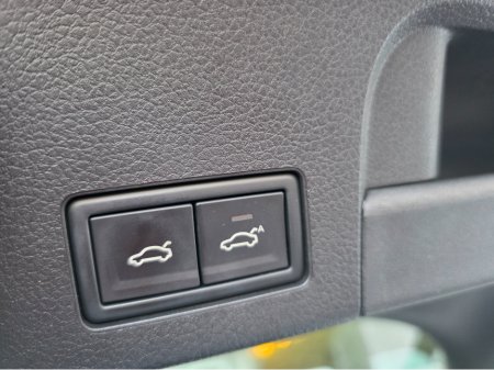 2018 Volkswagen Arteon 2.0 TSI R LINE EDITION 280BHP VIRTUAL DASH FULL LEATHER HEATED ELECTRIC SEATS SAT NAV CARPLAY ANDROID AUTO BLIND SPORT PARKING SENSORS SELF PARKING ASSIST 360 CAMERA €29,500 thumbnail