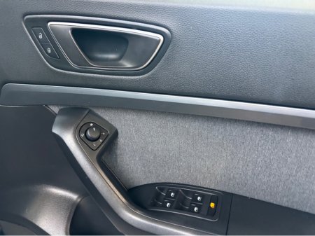 2023 SEAT Ateca - thumbnail 3