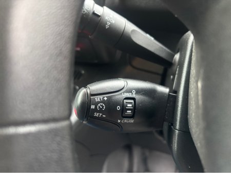 2021 Peugeot Partner - thumbnail 9