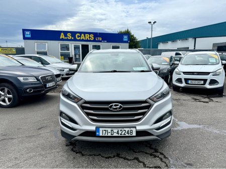 2017 Hyundai Tucson 1.7 EXECUTIVE ** IRISH CAR ** FULL LEATHER INTERIOR ** REVERSE CAMERA ** SAT NAV ** SUPERB EXAMPLE ** €11,995