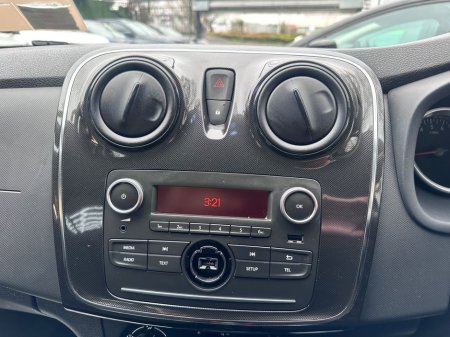 2019 Dacia Sandero - thumbnail 27