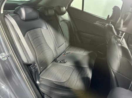 2023 Kia Sportage - thumbnail 11