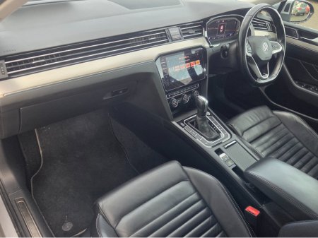 2020 Volkswagen Passat - thumbnail 5