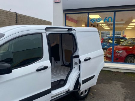2022 Ford Transit Courier Trend 1.5TD 100PS M6 3DR €12,000 thumbnail