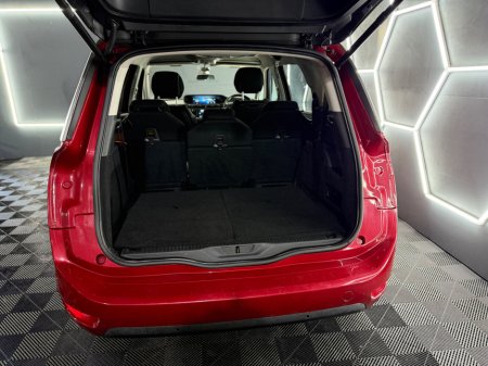 2015 Citroen C4 e-HDi 115 Airdream 6-spd man EXCLUSIVE €6,950 thumbnail