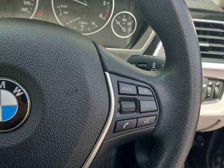 2017 BMW 3 Series 318d SE Saloon €21,995 thumbnail