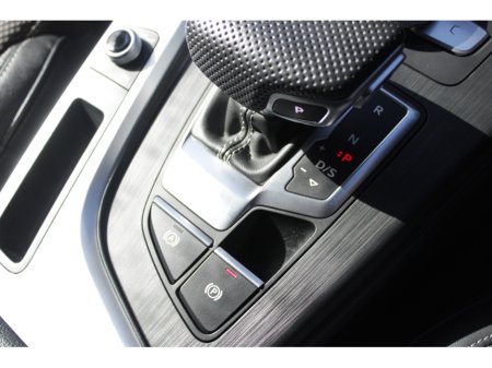 2019 Audi A4 - thumbnail 16