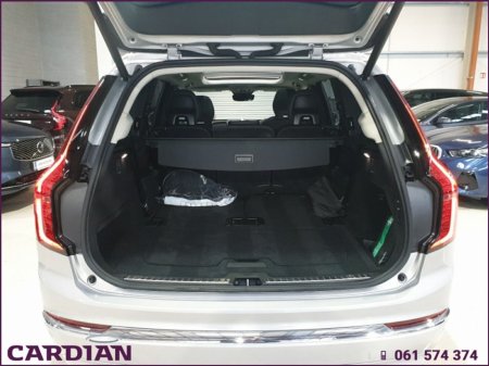 2025 Volvo XC90 Xc90 Ultra T8 Phev Awd Auto Recharge T8 - 22" ALLOYS €85,950 thumbnail