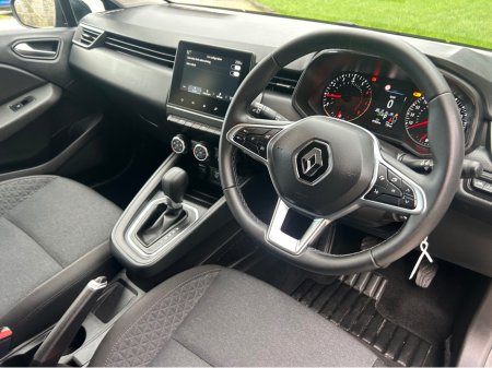 2023 Renault Clio - thumbnail 11