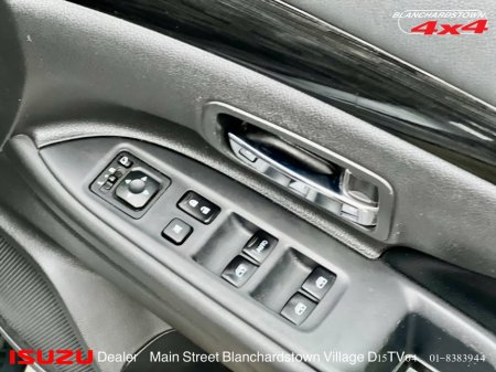 2019 Mitsubishi Outlander DIESEL AWD 6 SPEED MANUAL 7 SEATER €22,900 thumbnail