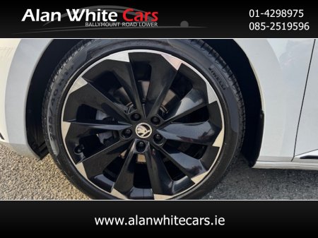 2023 Skoda Superb - thumbnail 40