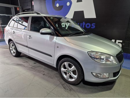 2013 Skoda Fabia 1.2 TSI-DSG AUTOMATIC-NEW NCT-LOEW MILEAGE €5,450 thumbnail