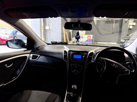 2014 Hyundai i30 - thumbnail 9