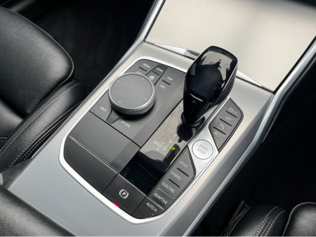 2019 BMW 3 Series - thumbnail 17