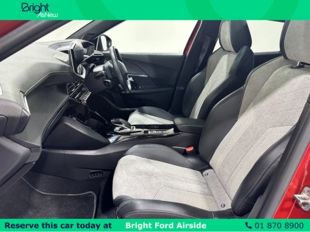 2020 Peugeot 2008 - thumbnail 21