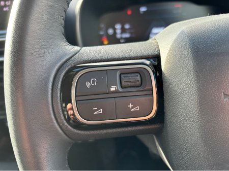 2023 Citroen C5 Aircross FLAIR BLUEHDI 130 MY50 4DR €31,495 thumbnail