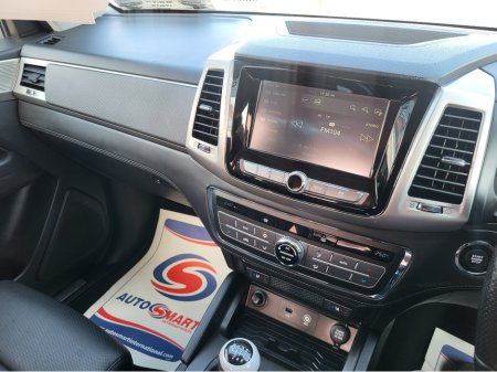 2021 Ssangyong Musso - thumbnail 22