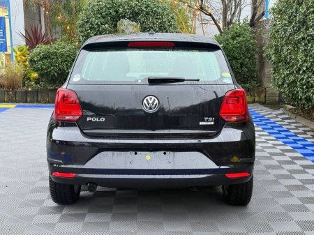 2017 Volkswagen Polo COMFORTLINE 1.2 TSI // 15" ALLOYS // REVERSE CAMERA // DIGITAL CLIMATE CONTROL €13,900 thumbnail